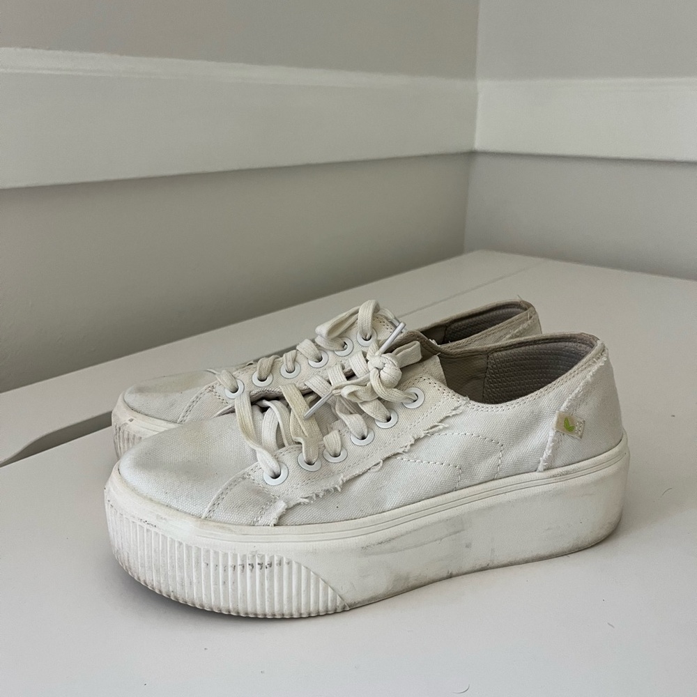 Dr Scholl’s Platform Oxford Sneakers